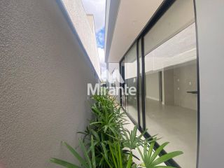 Casa de Condomínio Para Vender com 3 quartos sendo 3 suítes no bairro Registro em Feira De Santana