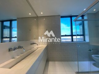 Apartamento Para Vender com 4 quartos sendo 4 suítes no bairro Santa Mônica em Feira De Santana