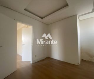 Apartamento Para Vender com 4 quartos sendo 4 suítes no bairro Santa Mônica em Feira De Santana