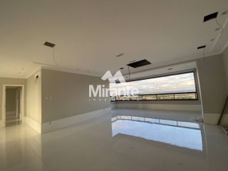 Apartamento Para Vender com 4 quartos sendo 4 suítes no bairro Santa Mônica em Feira De Santana