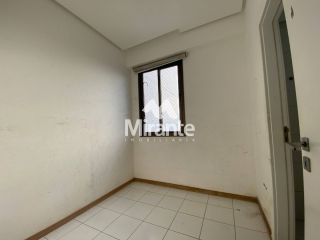 Apartamento Para Vender com 4 quartos sendo 4 suítes no bairro Santa Mônica em Feira De Santana