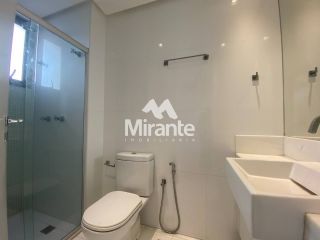 Apartamento Para Vender com 4 quartos sendo 4 suítes no bairro Santa Mônica em Feira De Santana