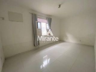 Casa Para Vender com 3 quartos sendo 1 suíte no bairro Capuchinhos em Feira De Santana