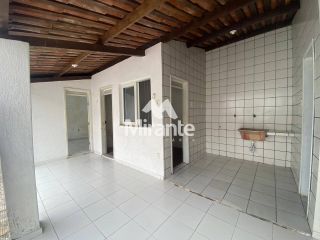 Casa Para Vender com 3 quartos sendo 1 suíte no bairro Capuchinhos em Feira De Santana