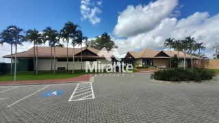 Casa de Condomínio Para Vender com 4 quartos sendo 3 suítes no bairro BR 116 em Feira De Santana