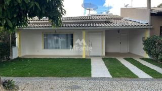 Casa de Condomínio Para Vender com 3 quartos, sendo 2 suítes no bairro Santa Mônica II em Feira De Santana