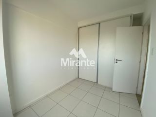 Apartamento Semi Mobiliado Para Alugar com 3 quartos sendo 1 suíte no bairro Santa Mônica em Feira De Santana