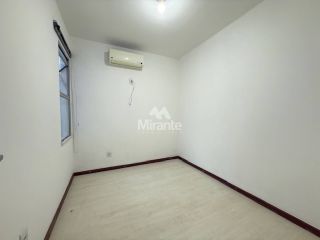 Casa de Condomínio Para Vender com 3 quartos 1 suíte no bairro Papagaio em Feira De Santana