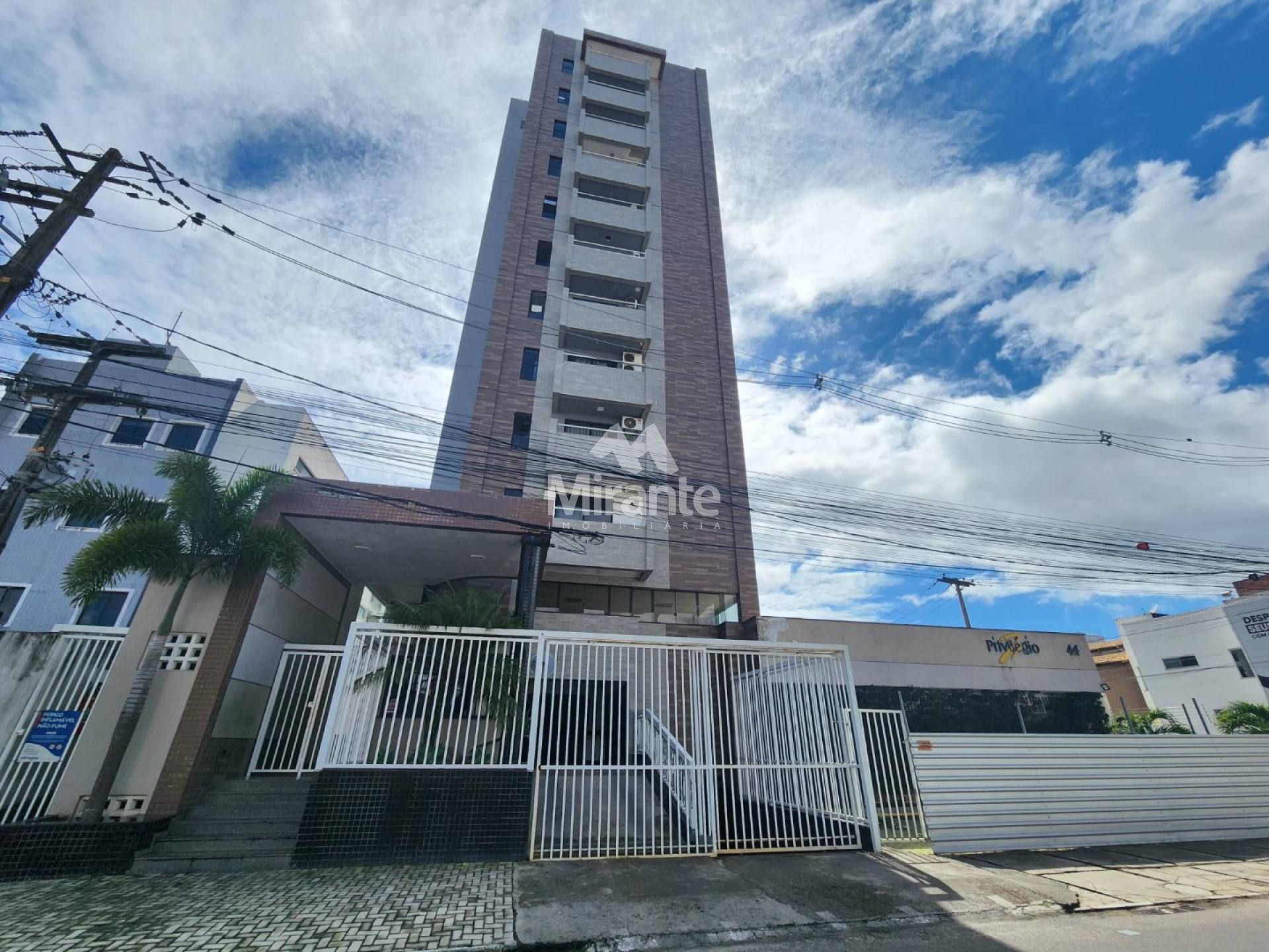 Apartamento Mobiliado Para Alugar com 1 quarto no bairro Capuchinhos em Feira De Santana
