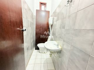 Casa Para Alugar no bairro Serraria Brasil em Feira De Santana