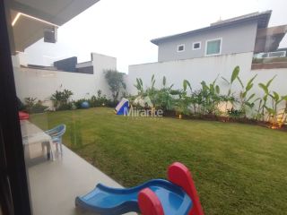 Casa de Condomínio Mobiliada Para Vender com 5 quartos sendo 2 suítes no bairro Sim em Feira De Santana