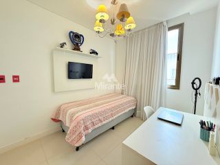 Casa de Condomínio Para Vender com 3 quartos sendo 1 suíte no bairro Sim em Feira De Santana