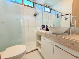 Casa de Condomínio Para Vender com 3 quartos sendo 1 suíte no bairro Sim em Feira De Santana