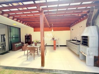 Casa de Condomínio Para Vender com 3 quartos sendo 1 suíte no bairro Sim em Feira De Santana