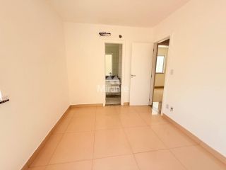 Casa de Condomínio Para Vender com 3 quartos sendo 3 suítes no bairro Sim em Feira De Santana