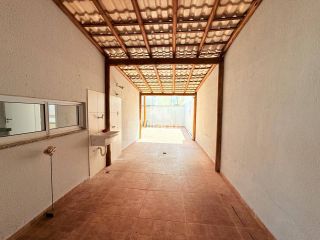 Casa de Condomínio Para Vender com 3 quartos sendo 3 suítes no bairro Sim em Feira De Santana