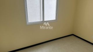 Apartamento Para Alugar com 3 quartos sendo 1 suítes no bairro Santa Mônica em Feira De Santana