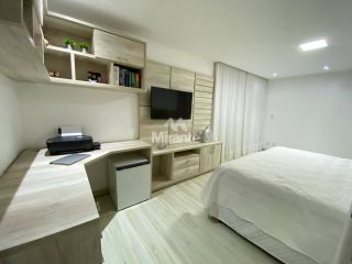 Casa de Condomínio Para Vender com 3 quartos sendo 3 suítes no bairro Sim em Feira De Santana