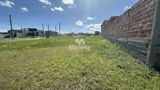 Lote / Terreno de Condomínio Para Vender no bairro Chaparral em Feira De Santana