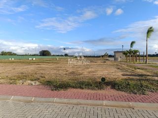 Lote / Terreno de Condomínio Para Vender no bairro Lagoa Salgada em Feira De Santana