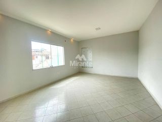 Casa Para Alugar com 7 quartos sendo 1 suíte no bairro Ponto Central em Feira De Santana