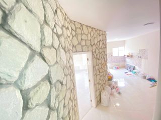 Casa Para Alugar com 7 quartos sendo 1 suíte no bairro Ponto Central em Feira De Santana