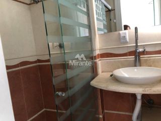 Apartamento Para Alugar com 3 quartos sendo 2 suítes no bairro Ponto Central em Feira De Santana