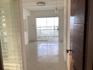 Apartamento Para Alugar com 3 quartos sendo 2 suítes no bairro Ponto Central em Feira De Santana