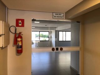 Apartamento Para Alugar com 3 quartos sendo 2 suítes no bairro Ponto Central em Feira De Santana