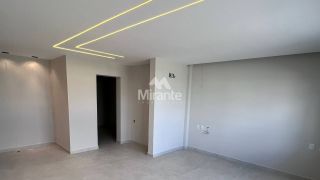 Casa de Condomínio Para Vender com 4 quartos sendo 4 suítes no bairro Papagaio em Feira De Santana