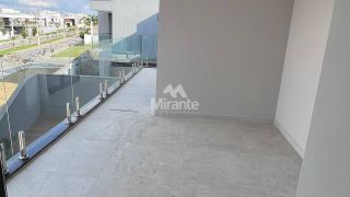 Casa de Condomínio Para Vender com 4 quartos sendo 4 suítes no bairro Papagaio em Feira De Santana