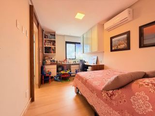 Apartamento Para Vender com 4 quartos sendo 3 suítes no bairro Kalilândia em Feira De Santana