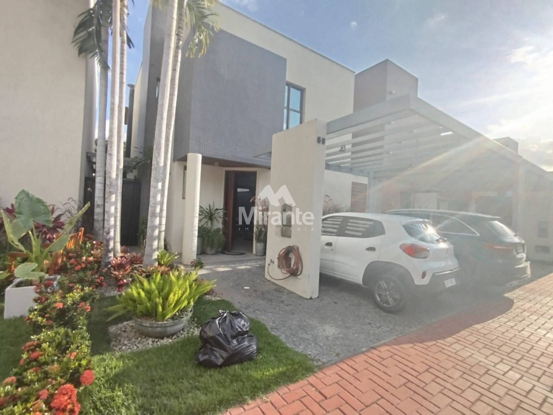 Casa de Condomínio Para Vender com 2 quartos sendo 1 suítes no bairro Sim em Feira De Santana