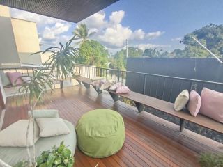 Casa de Condomínio Para Vender com 2 quartos sendo 1 suítes no bairro Sim em Feira De Santana