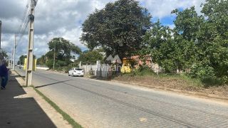 Lote / Terreno de Bairro Para Vender no bairro Sim em Feira De Santana