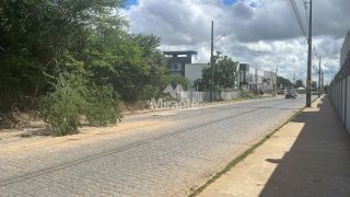 Lote / Terreno de Bairro Para Vender no bairro Sim em Feira De Santana
