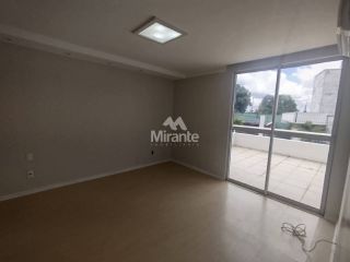 Casa de Condomínio Para Alugar com 3 quartos sendo 3 suítes no bairro Sim em Feira De Santana