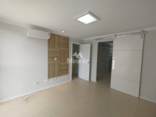 Casa de Condomínio Para Alugar com 3 quartos sendo 3 suítes no bairro Sim em Feira De Santana