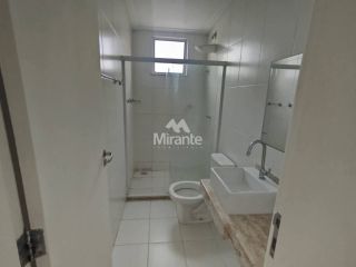 Casa de Condomínio Para Alugar com 3 quartos sendo 3 suítes no bairro Sim em Feira De Santana