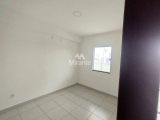 Apartamento Para Alugar com 2 quartos no bairro Tomba em Feira De Santana