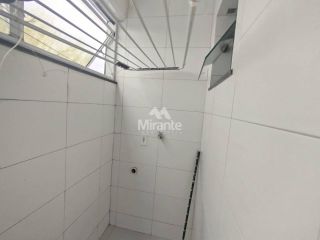 Apartamento Para Alugar com 2 quartos no bairro Tomba em Feira De Santana