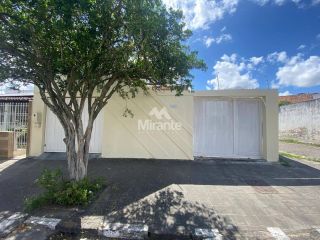 Casa Para Alugar com 3 quartos 1 suíte no bairro Kalilândia em Feira De Santana