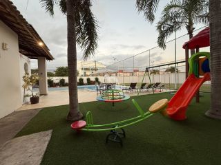 Casa de Condomínio Para Vender com 4 quartos sendo 3 suítes no bairro Santo Antônio dos Prazeres em Feira De Santana