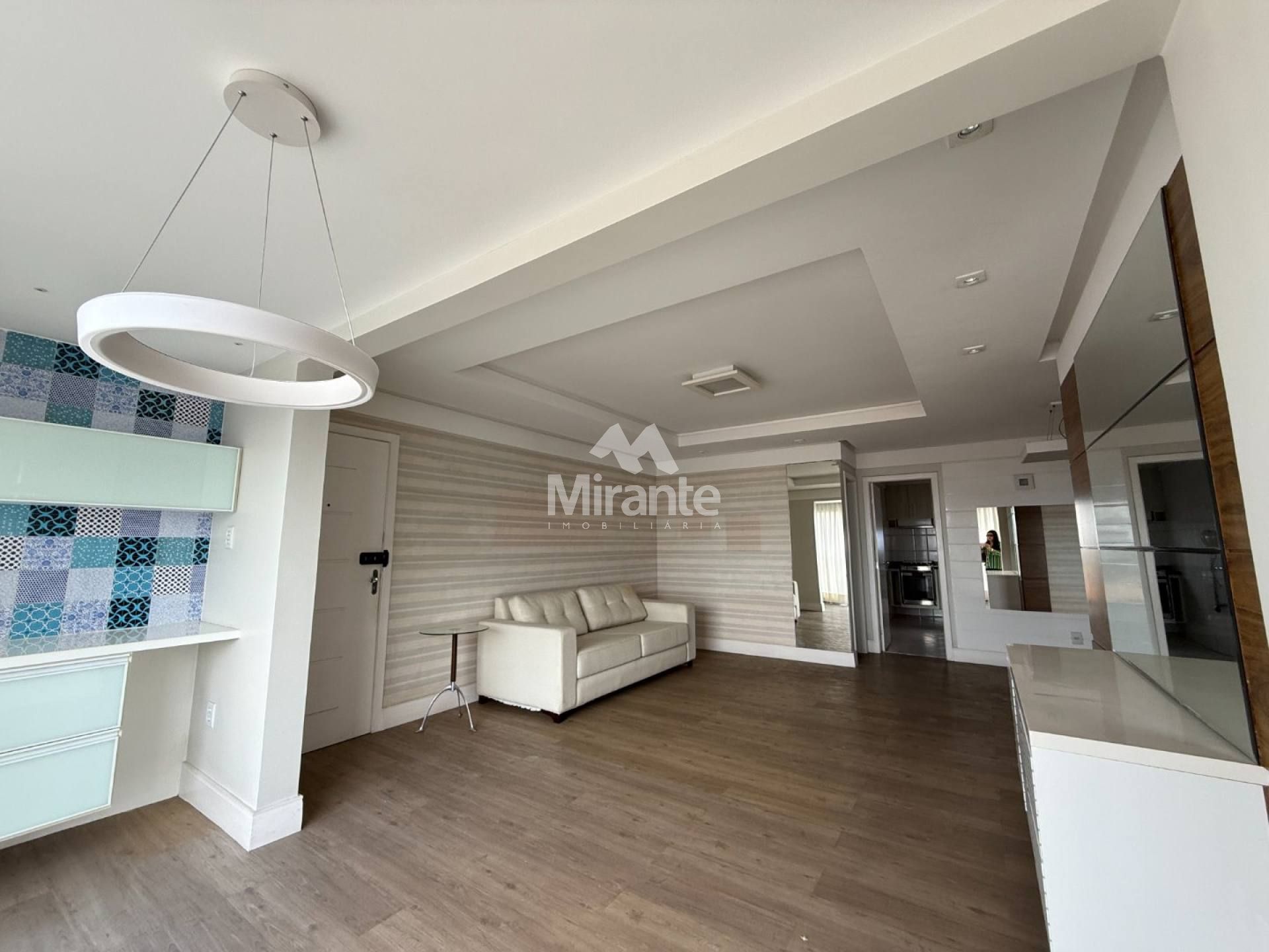 Apartamento Para Vender com 3 quartos sendo 1 suíte no bairro Ponto Central em Feira De Santana