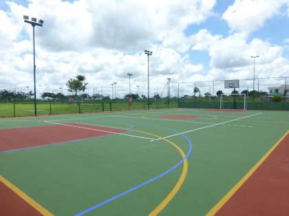 Lote / Terreno de Condomínio Para Vender no bairro Registro em Feira De Santana