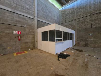 Galpão / Depósito / Armazém Para Alugar no bairro Novo Horizonte em Feira De Santana