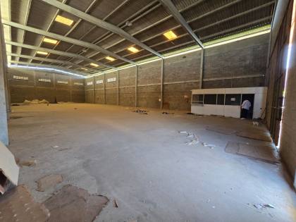 Galpão / Depósito / Armazém Para Alugar no bairro Novo Horizonte em Feira De Santana