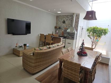 Casa de Condomínio Mobiliada Para Vender com 3 quartos sendo 1 suíte no bairro Registro em Feira De Santana