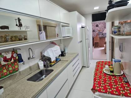 Casa de Condomínio Mobiliada Para Vender com 3 quartos sendo 1 suíte no bairro Registro em Feira De Santana