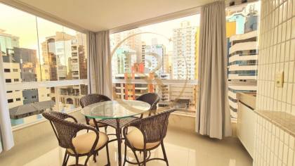 Apartamento disponível para aluguel de temporada a 200 metros do mar